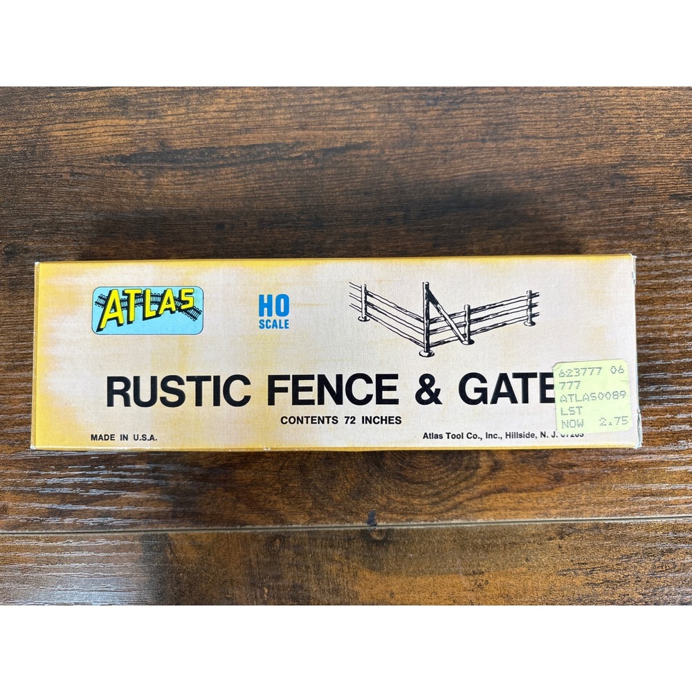 Atlas HO Scale Rustic Fence & Gate 777 Vintage Model Train Scenery Kit 72 Inches